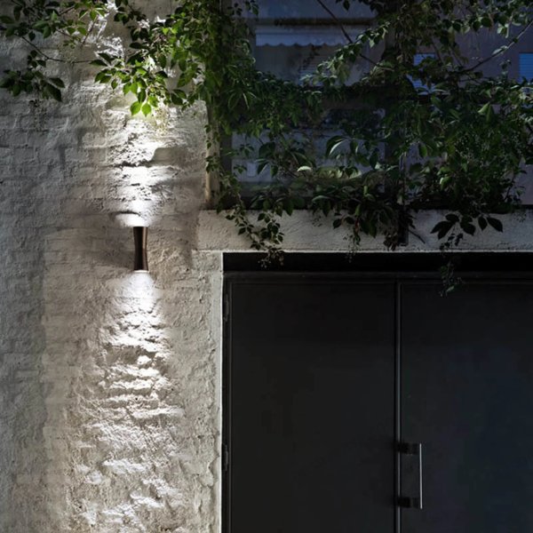 Clessidra-Outdoor-Wall-Sconce-Light-in-Grey-and-Brown户外灯