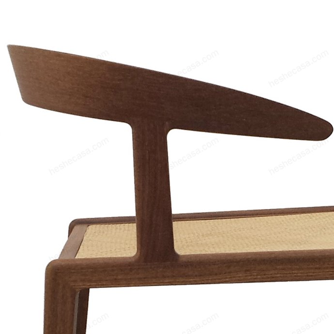 tora-low-armchair扶手椅