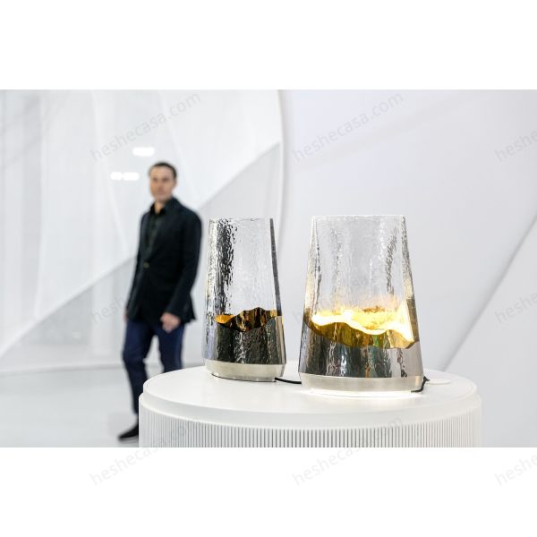 Flux-Table-Lamp台灯