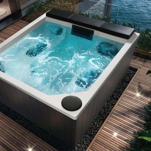 minipiscina-idromassaggio-design-treesse-quarz按摩浴缸