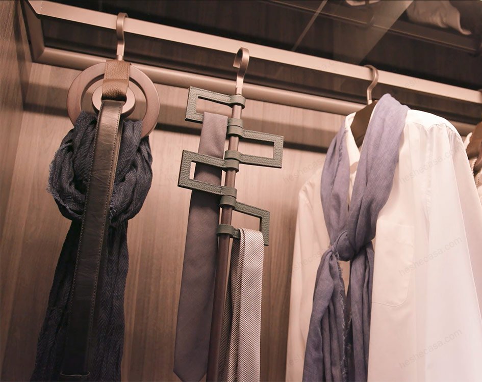 Wardrobe-hang 衣架