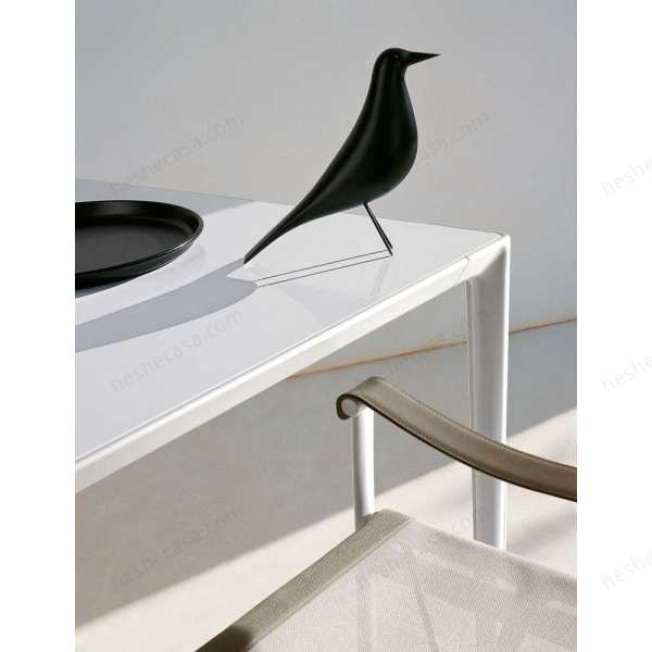 Mirto outdoor tables1 户外桌子