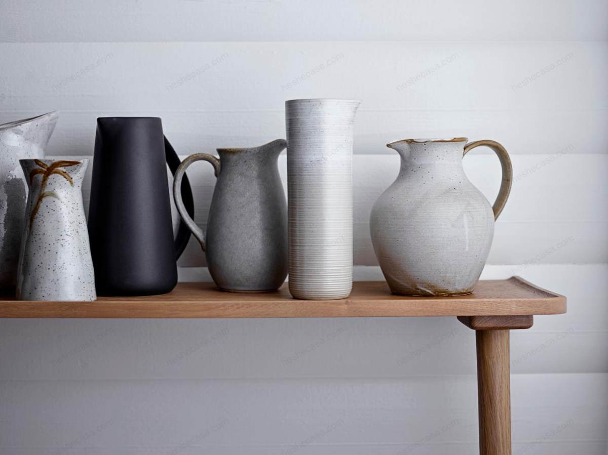 Edit Jug, Black, Stoneware 水杯