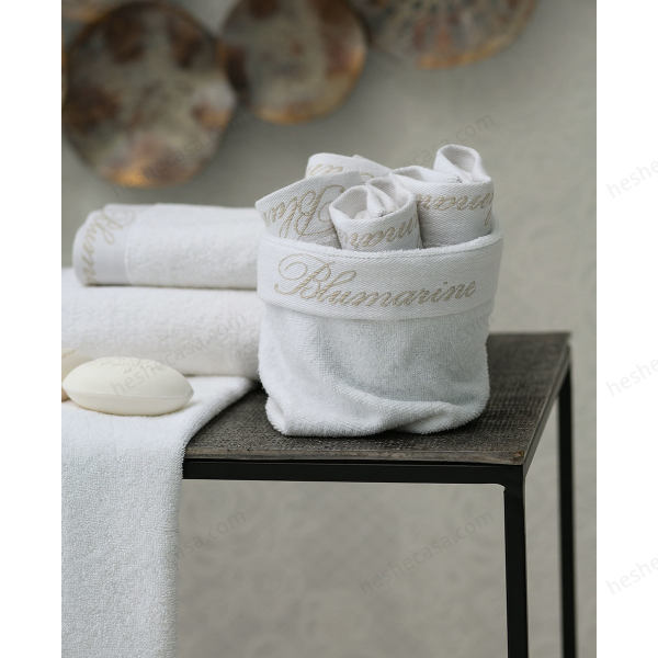 Basket Spa With Set Of 4 Washcloths 毛巾/浴巾