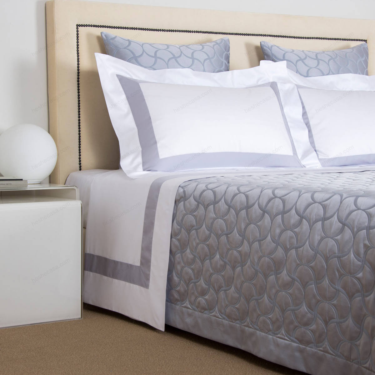 Luxury Tile Bedspread 床罩