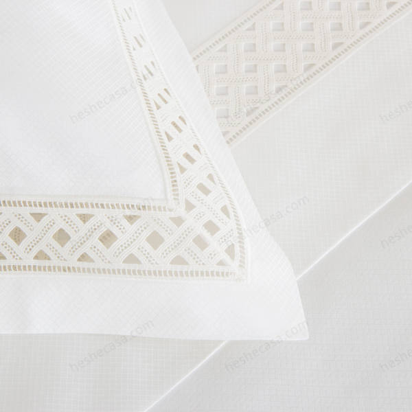 Lozenge Lace 床上套装