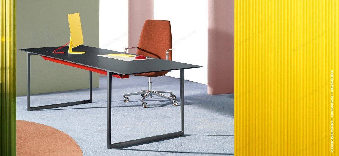 Toa Desk Toa240X90_C办公桌