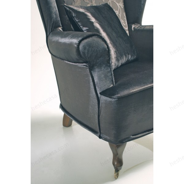 Camilla扶手椅