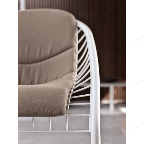 Cortina Chair Outdoor 户外单椅