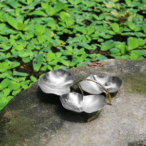 Lodhi Garden Lily Pad 盘子