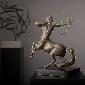 Centaur Sculpture摆件