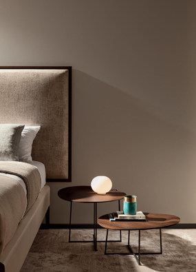 Molteni&C|4款小桌子为室内家居设计组合提供解决方案