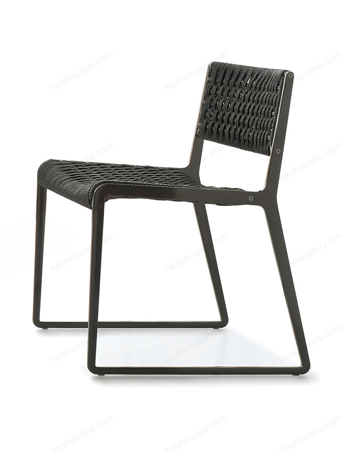 ALIVAR单椅：忠于设计美学和舒适体验 第3张