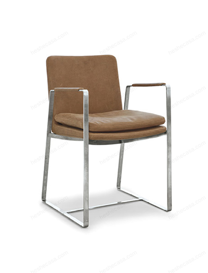 ALIVAR单椅：忠于设计美学和舒适体验 第2张