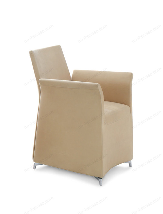 ALIVAR单椅：忠于设计美学和舒适体验 第1张