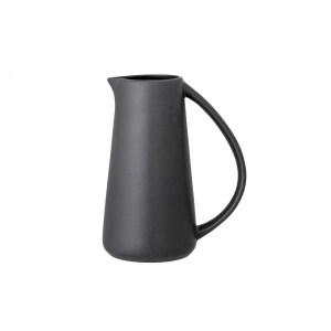 Edit Jug, Black, Stoneware 水杯