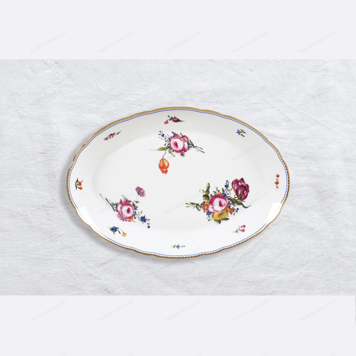 A La Reine Oval Platter 13 盘子