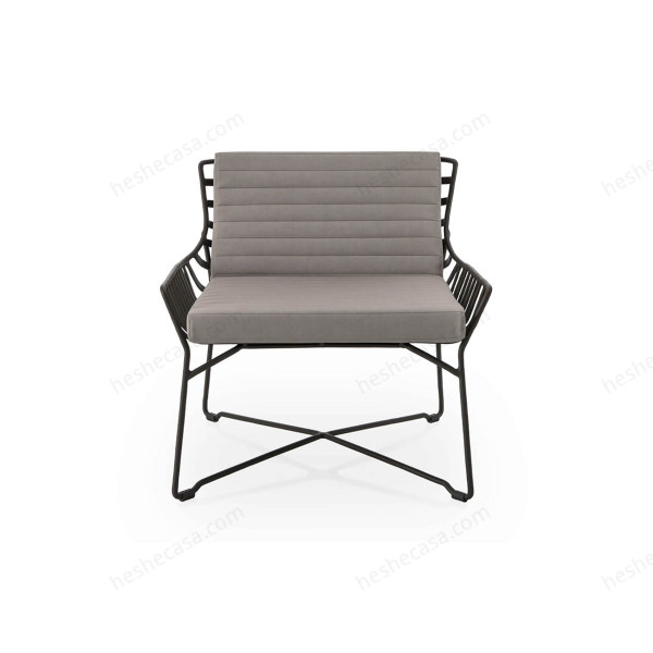 Hamptons Graphics 户外扶手椅