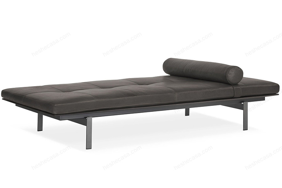 优雅皮革与金属美学结合 一体多用的LEMA长椅家具推荐 第1张