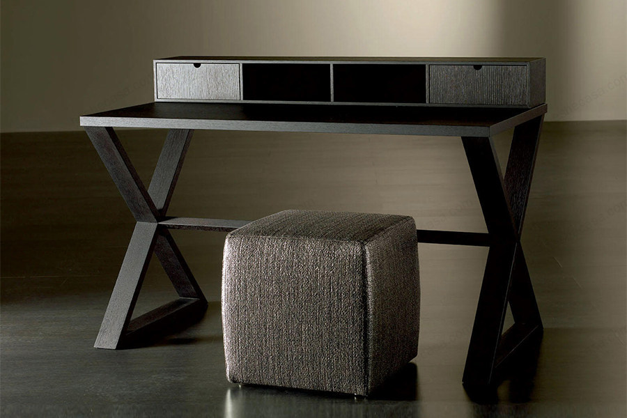 MERIDIANI家具Cruis书桌 意大利家具设计带来的舒缓视觉质感 第1张