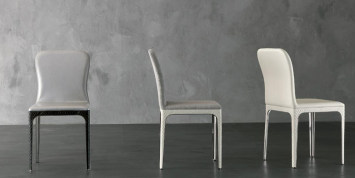 RUGIANO单椅结构简约大方 是现代青年装饰家居的首选