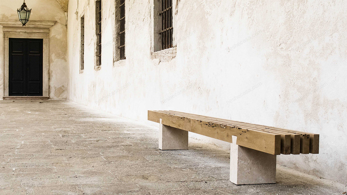 CASSINA联合知名设计师创造LUUUNGA长凳 为参加Homo Faber Event 2022展览的游客提供休息地