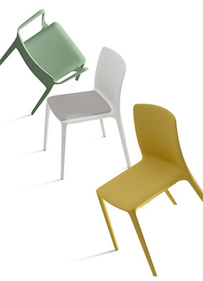 西班牙家具Actiu与意大利工作室Archirivolto Design合作推出Fluit椅