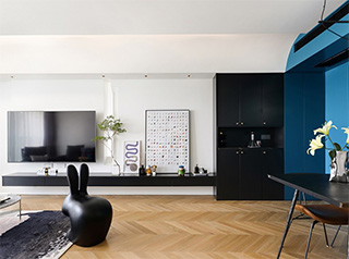 原木暖与轻盈高级的客厅装修设计案例