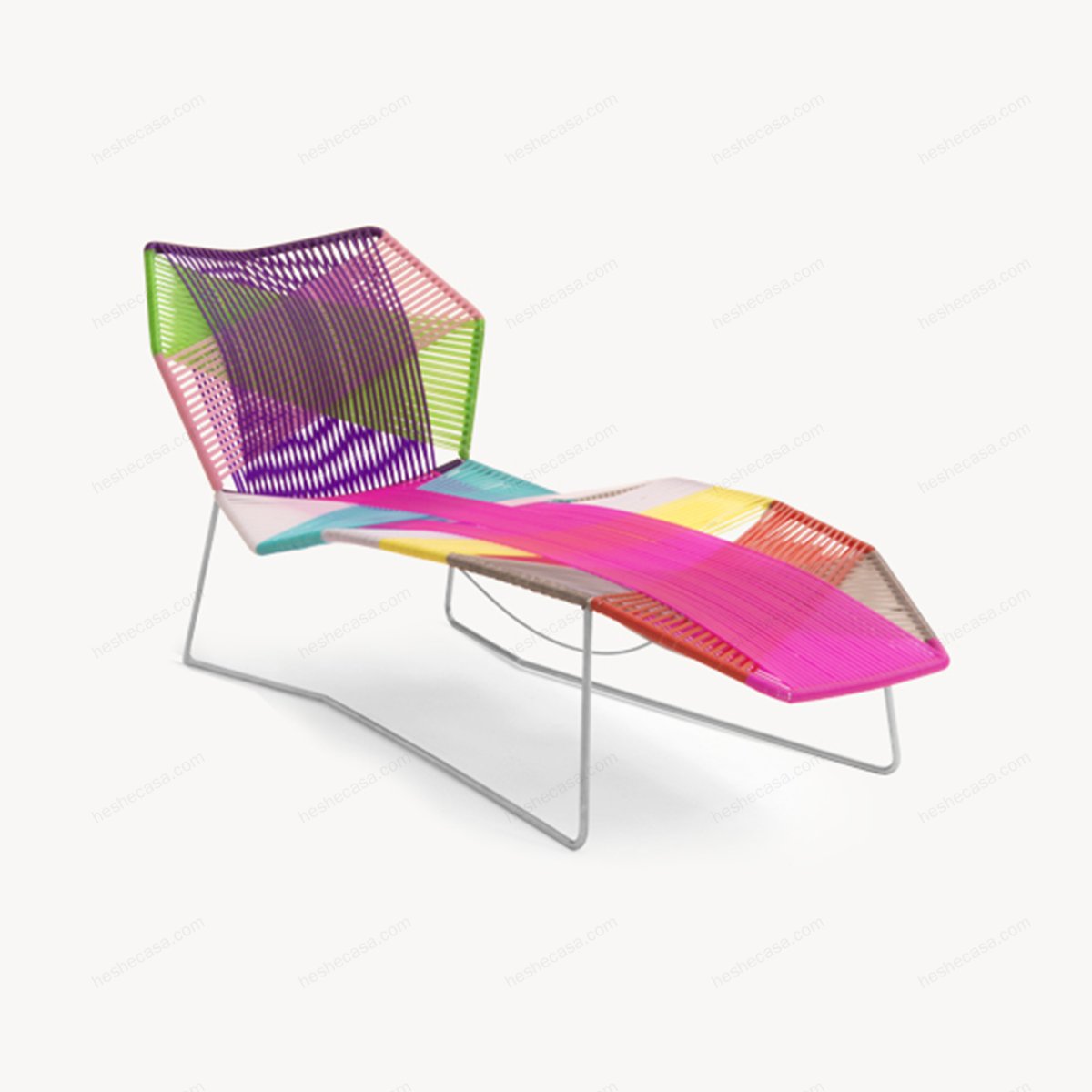 Tropicalia chaise lounge 户外躺椅
