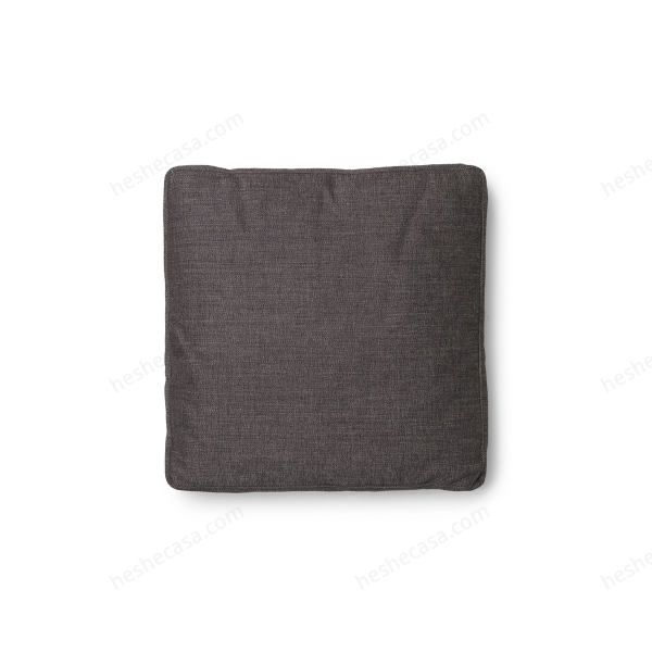 CUSHION BETTY 01靠垫