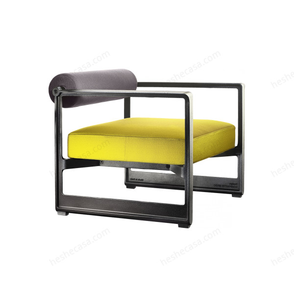 Brut-Armchair扶手椅