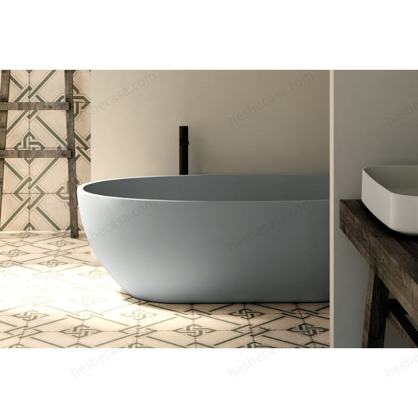 Shui Comfort Livingtec Bath Tub浴缸