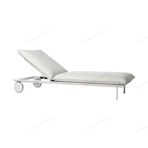 Senja Lounger 户外躺椅