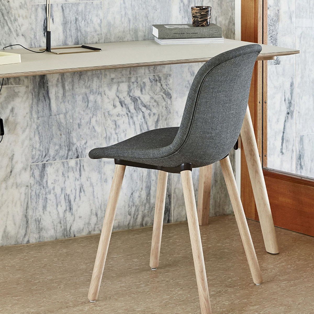 Neu 12 Upholstery单椅
