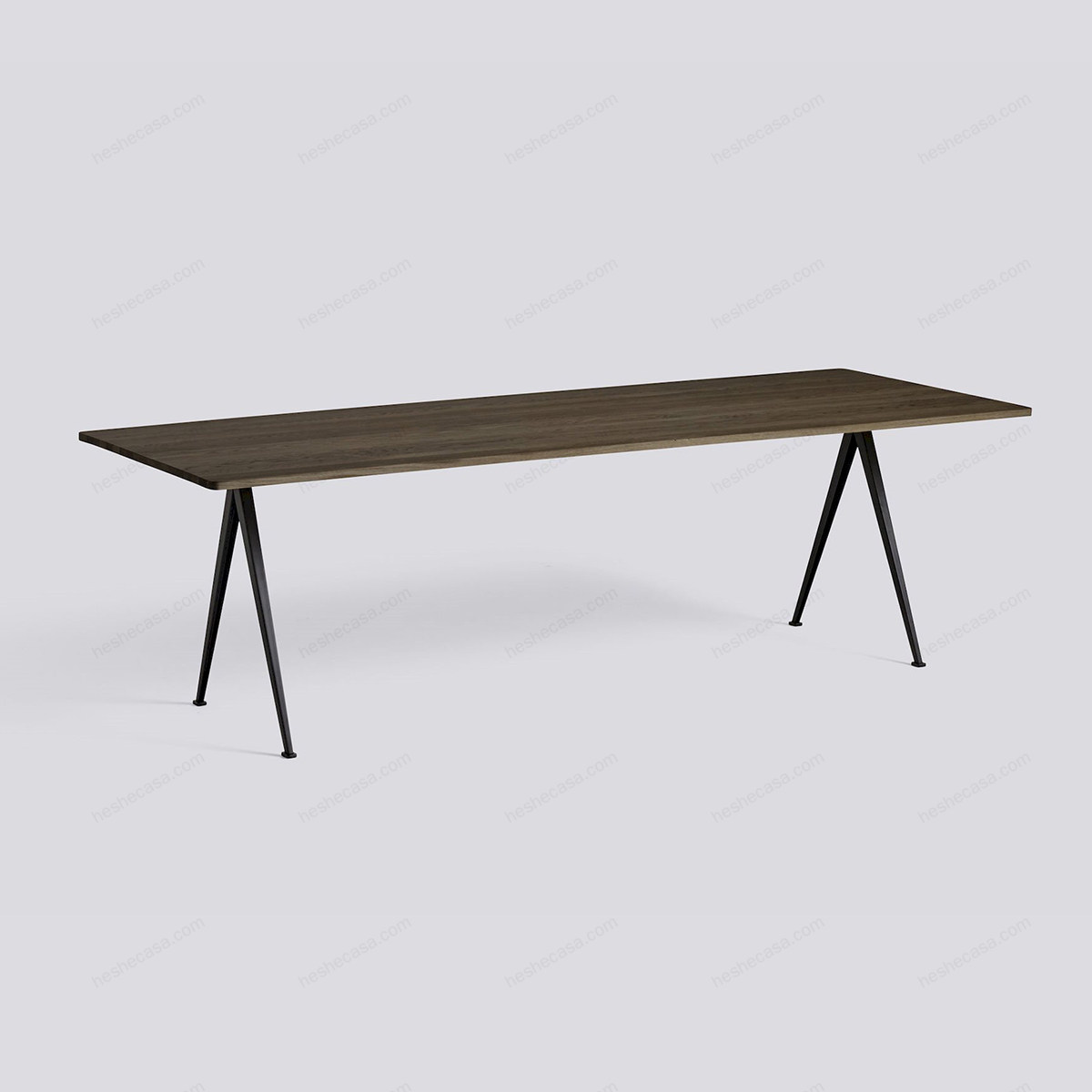 Pyramid Table 02餐桌
