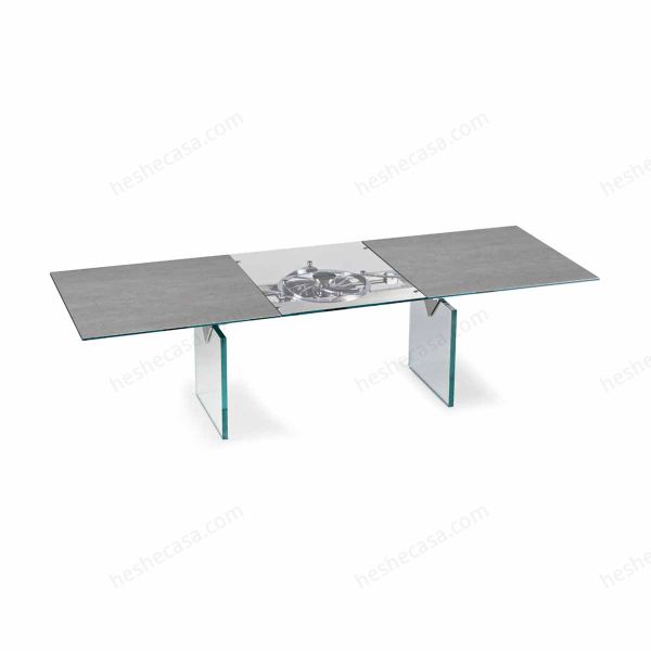 Quasar餐桌