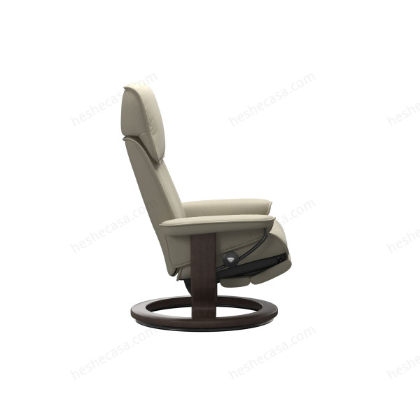 Admiral Classic Power Leg扶手椅