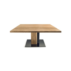 Ombra Table Quadrato餐桌