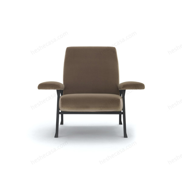Hall Armchair扶手椅