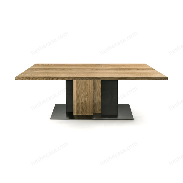 Ombra Table Rettangolare餐桌